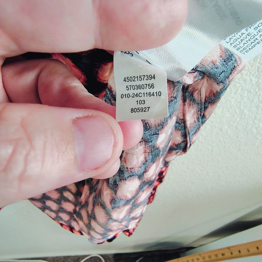 Chico’s Size 3 US 16 Pink Black Ikat Print Button Front Blouse Smocked Cuffs - Picture 5 of 8